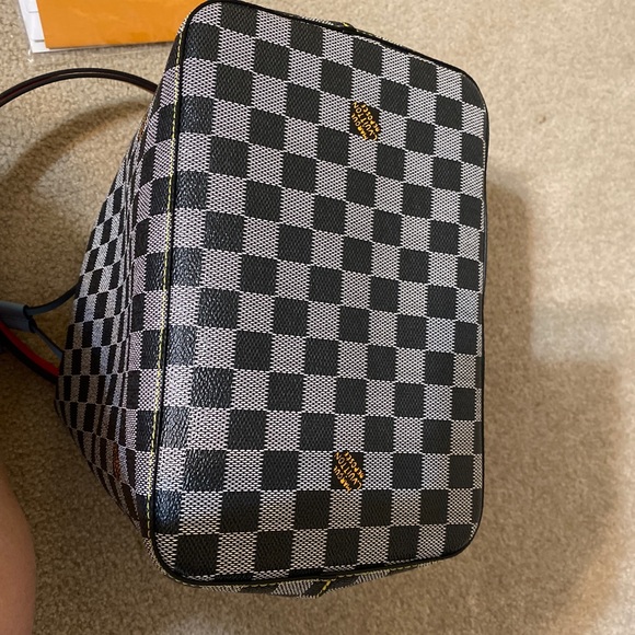 Louis Vuitton limited edition damier neonoe - Picture 5 of 10